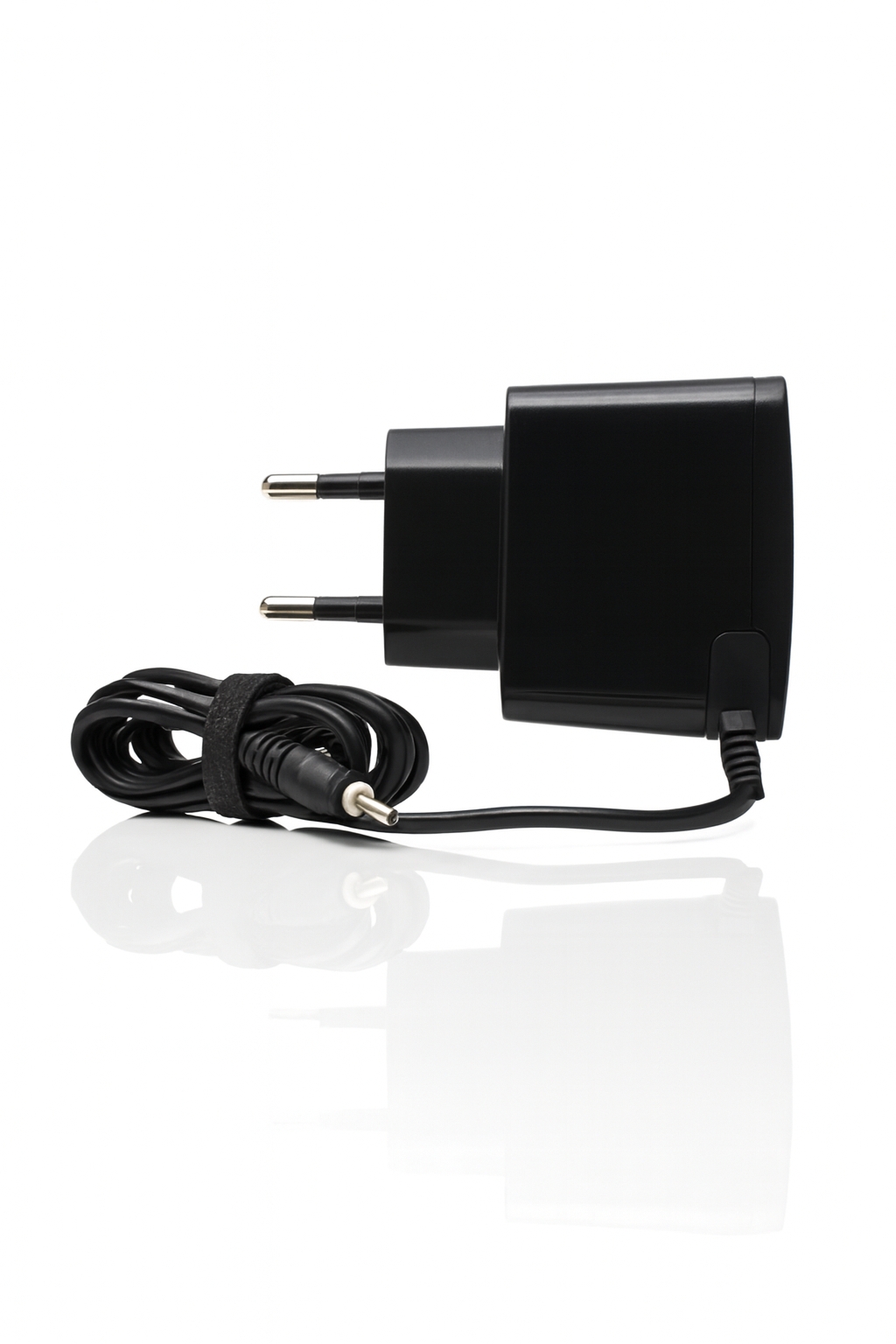 شارژر دیواری نوکیا مدل 6101 (سوزنی فیش ریز) AC-4E